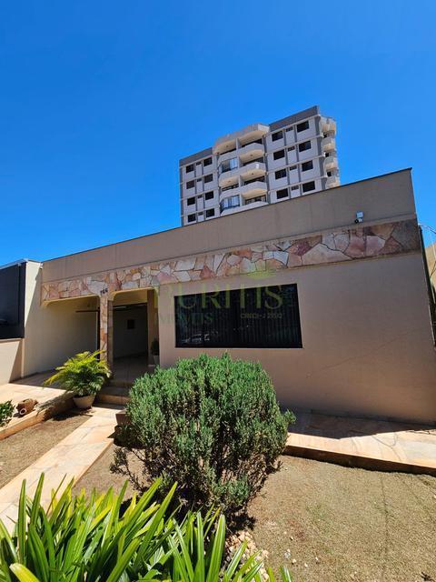 Casa para alugar em Rio Verde, Vila Carolina, com 3 quartos, com 360 m²