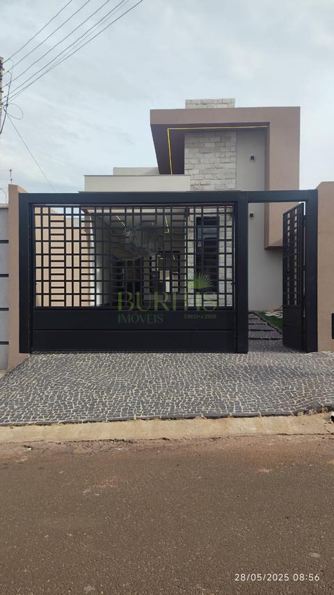 Casa à venda em Rio Verde, Jardim Presidente, com 3 quartos, com 120 m²