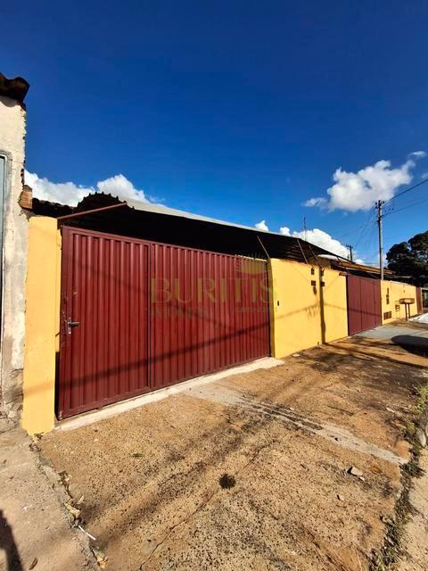 Casa para Locação com 2 quartos – Setor Medeiros, Rio Verde.