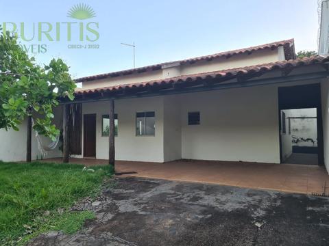 Casa à venda em Rio Verde, Residencial Interlagos, com 1 suíte, com 120 m²