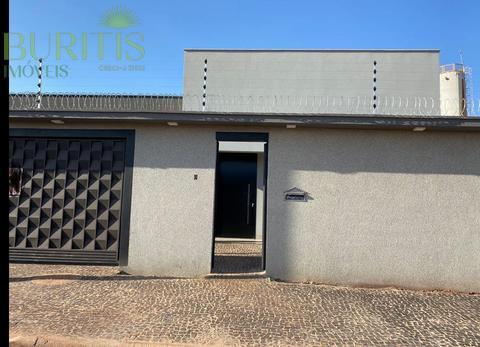 Casa à venda em Rio Verde, Jardim Europa, com 3 suítes, com 230 m²